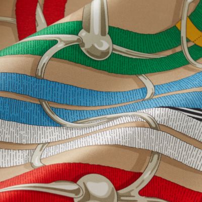 女性用シルクのセレクション | Hermès - エルメス-公式サイト